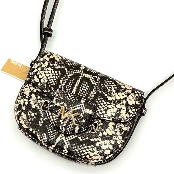 Michael Kors Small Reed Leather Saddle Crossbody Bag Snakeskin Nat/Light Cream - Picture 1 of 10